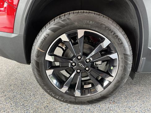 New 2026 Chevrolet Equinox RS FWD image 33
