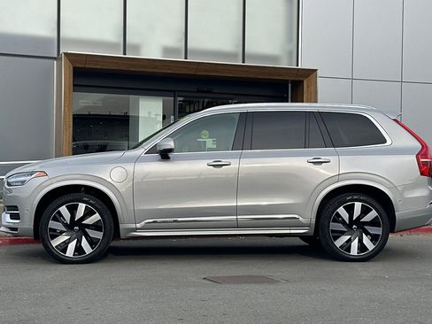 Certified 2023 Volvo XC90 T8 Ultimate image 6