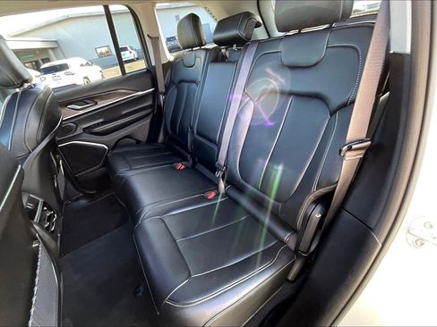 Used 2024 Jeep Grand Cherokee Limited 4xe image 26