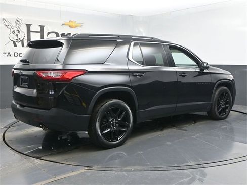 Used 2020 Chevrolet Traverse LT image 52
