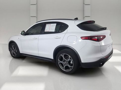 Used 2023 Alfa Romeo Stelvio Ti AWD/4WD image 7