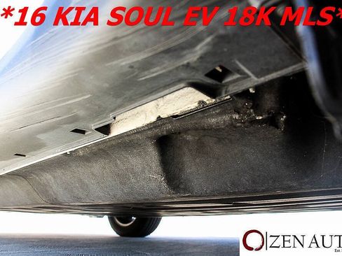 Used 2016 Kia Soul EV FWD image 54