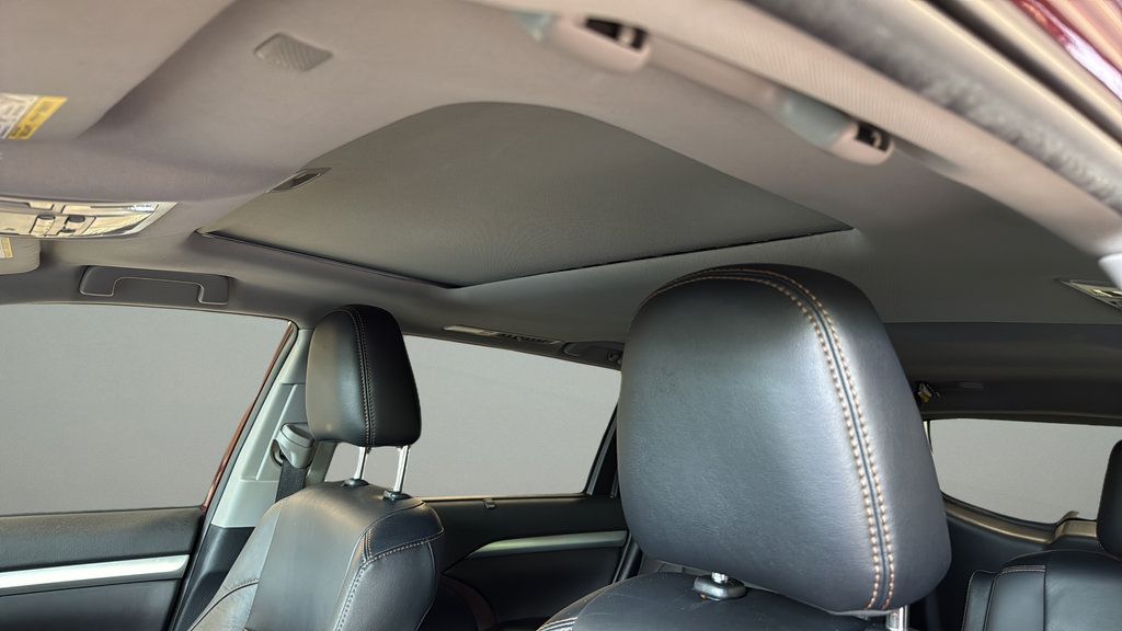 Used 2019 Toyota Highlander XLE AWD/4WD image 12