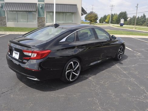 Certified 2022 Honda Accord Sport image 7