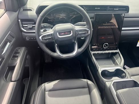 New 2026 GMC Terrain Elevation w/ Elevation Premium Package image 11