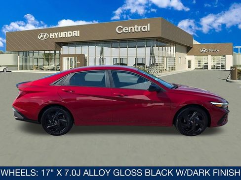 Certified 2026 Hyundai Elantra Sport w/ Cargo Package FWD image 9