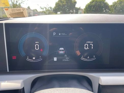 Used 2025 Hyundai Tucson SEL FWD image 6