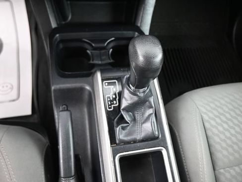 Used 2022 Toyota Tacoma SR5 AWD/4WD image 52