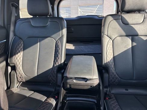 Used 2023 Jeep Grand Cherokee L Summit image 44