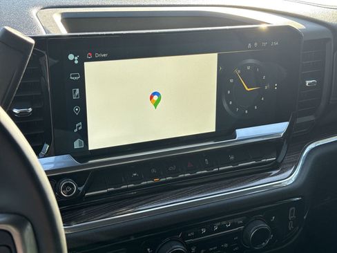 Used 2025 Chevrolet Silverado 1500 LT image 24