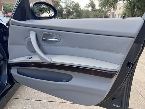 Used 2008 BMW 335i Sedan image 9