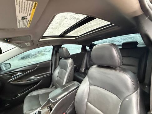 Used 2020 Chevrolet Malibu Premier image 13