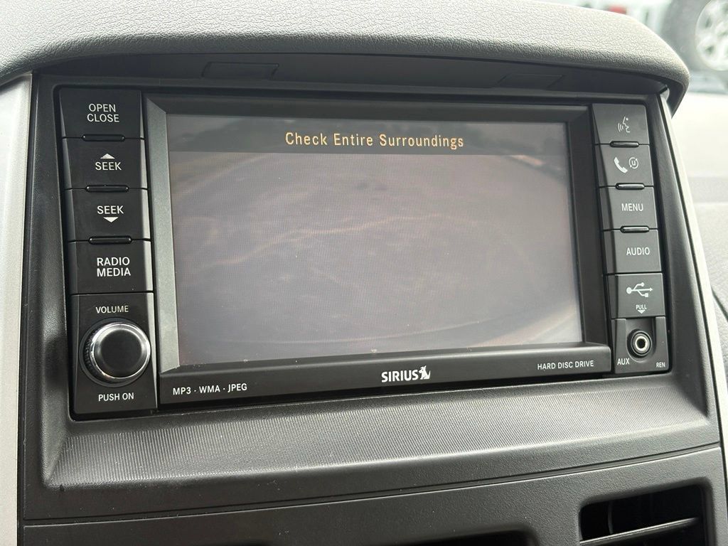 Used 2008 Dodge Grand Caravan SXT FWD image 10