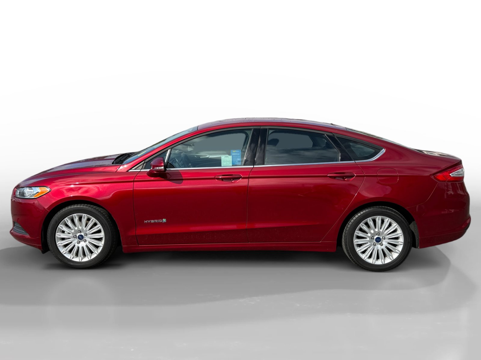 Used 2016 Ford Fusion SE FWD image 2