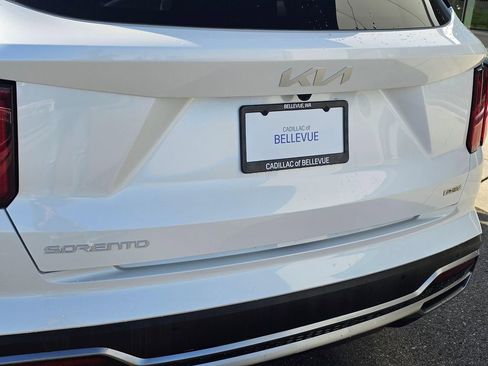 Used 2023 Kia Sorento SX Prestige image 15