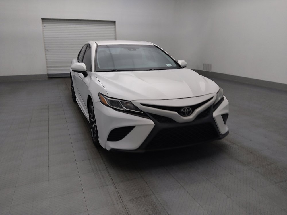 Used 2018 Toyota Camry SE FWD image 14