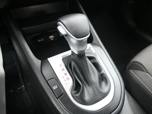 Certified 2023 Kia Forte LXS image 22