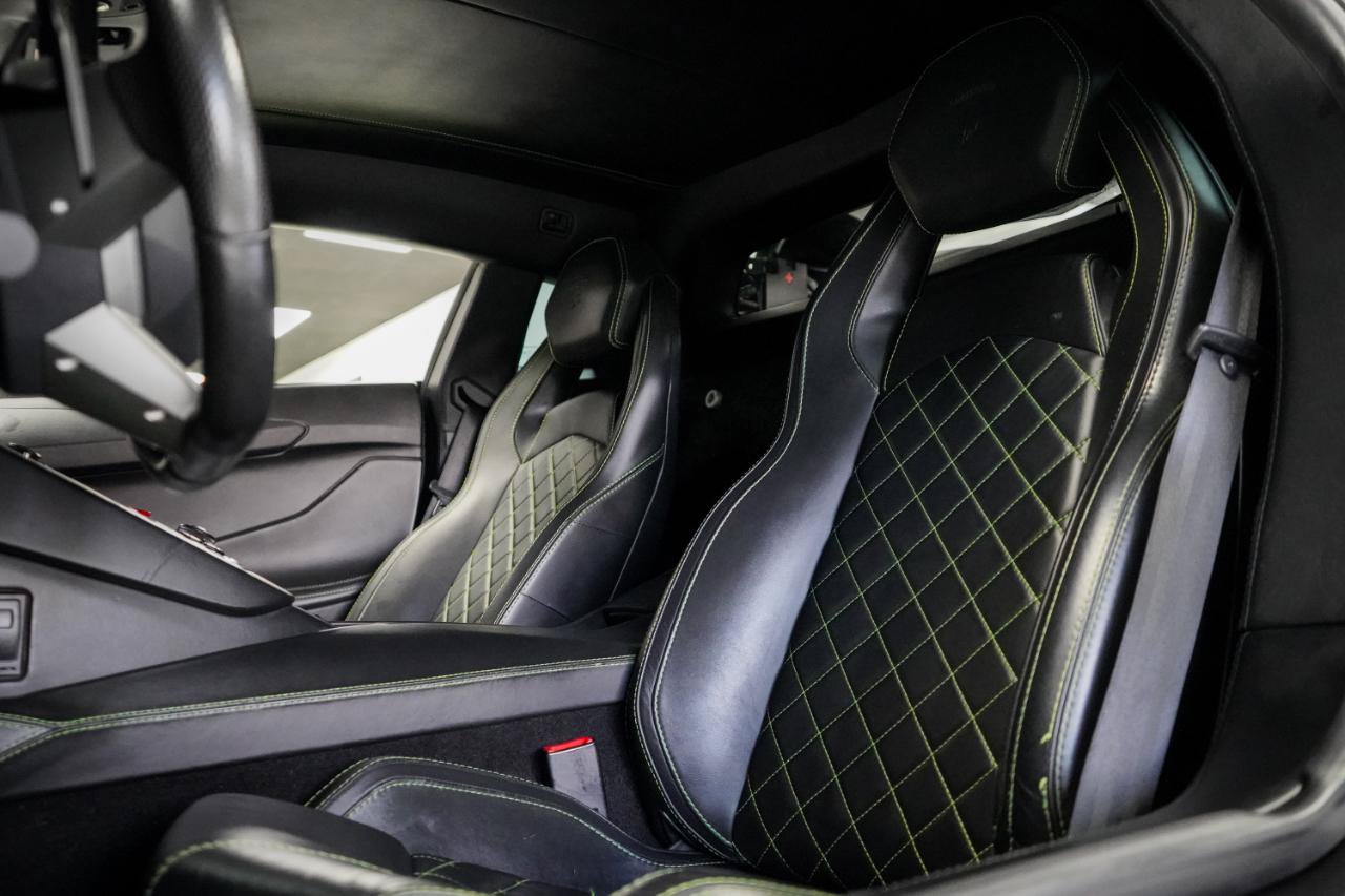 Used 2018 Lamborghini Aventador S AWD/4WD image 29