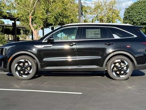 New 2025 Kia Sorento SX Prestige image 10