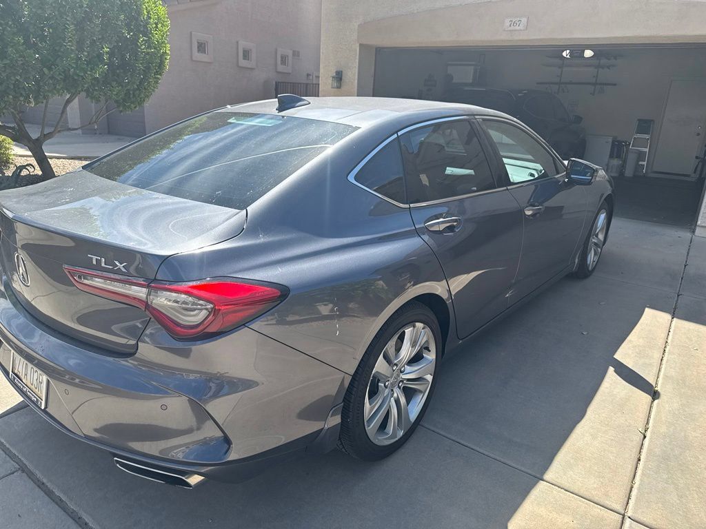 Used 2023 Acura TLX w/ Technology Package FWD image 4