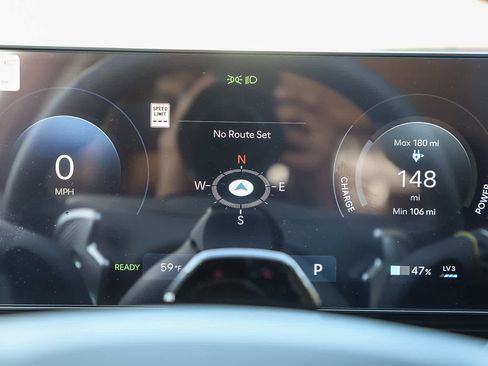 New 2026 Hyundai Ioniq 5 SEL image 25