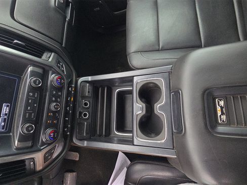 Used 2018 Chevrolet Silverado 1500 LTZ w/ LTZ Plus Package image 27