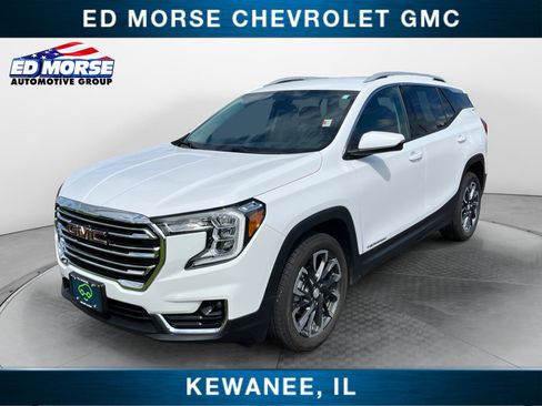 Certified 2022 GMC Terrain SLT AWD/4WD image 1