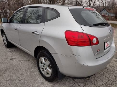 Used 2010 Nissan Rogue S image 4