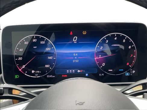 Used 2025 Mercedes-Benz C 300 Sedan image 39