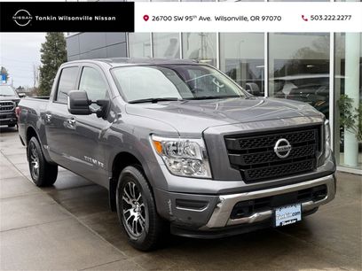 Used 2020 Nissan Titan SV w/ SV Convenience Package