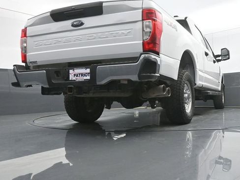 Used 2021 Ford F250 XL w/ Power Equipment Group image 40