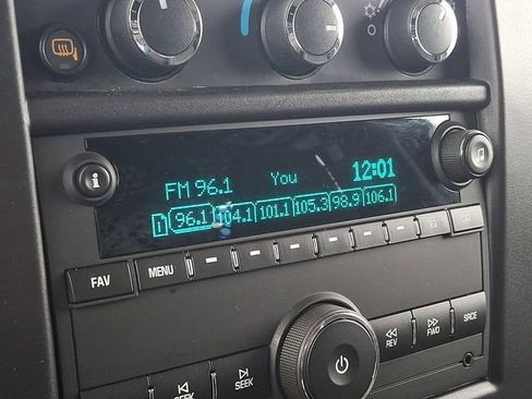 Certified 2024 Chevrolet Express 2500 Work Van w/ Driver Convenience Package image 14