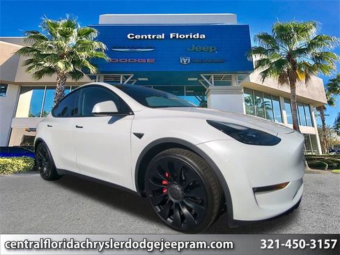 Used 2022 Tesla Model Y Performance image 1