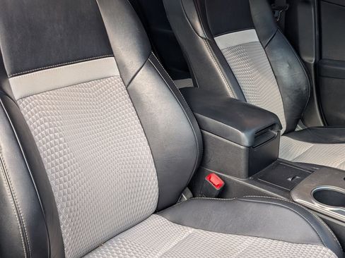 Used 2012 Toyota Camry SE image 14