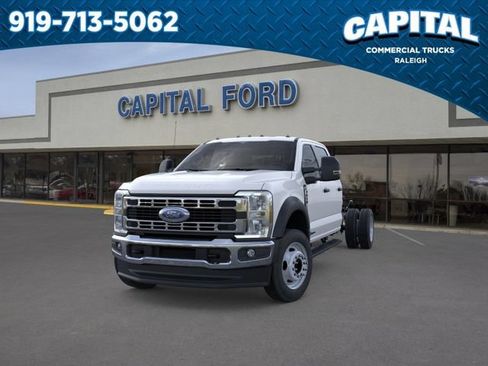 New 2026 Ford F450 XL w/ XL Chrome Package AWD/4WD image 2