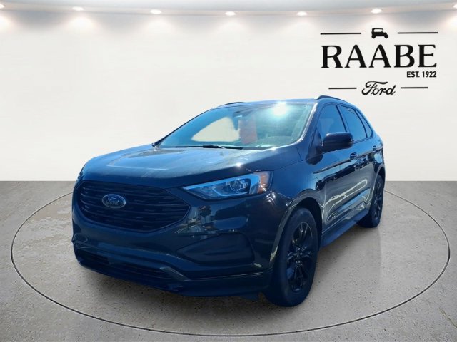 Used 2023 Ford Edge SE w/ Black Appearance Package AWD/4WD image 3