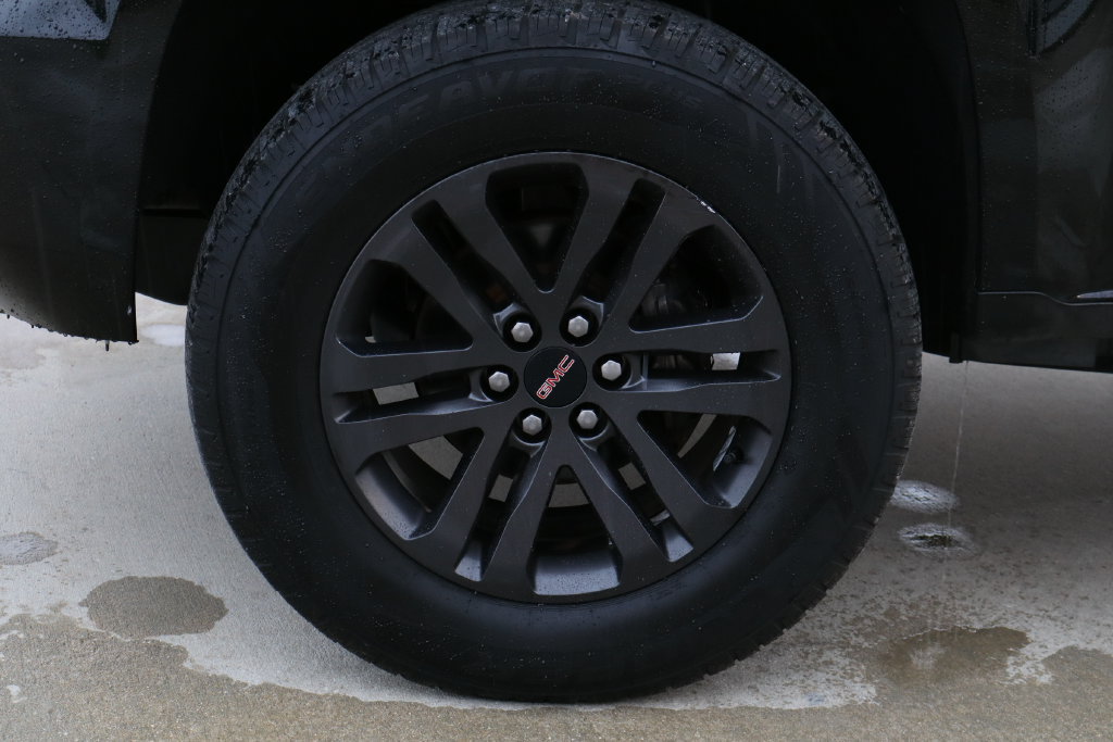 Used 2020 GMC Canyon SLE w/ Elevation Edition RWD image 29