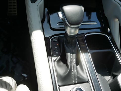 Certified 2021 Kia Telluride SX w/ SX Prestige Package AWD/4WD image 24