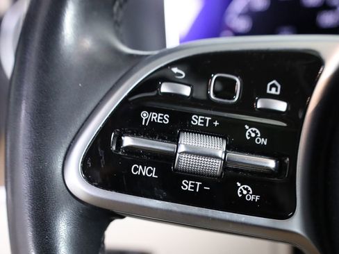 Used 2020 Mercedes-Benz E 350 4MATIC Sedan image 17