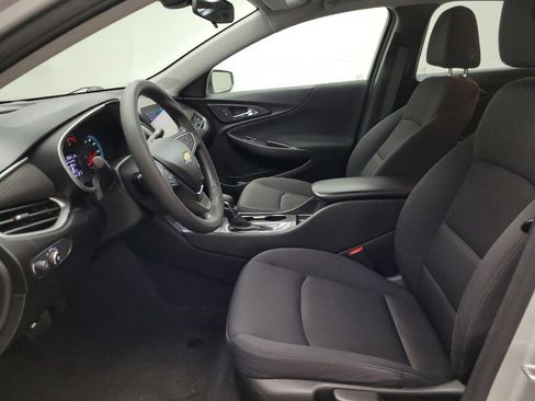 Used 2021 Chevrolet Malibu LS FWD image 17