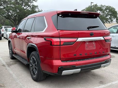 Used 2024 Toyota Sequoia Limited w/ Tow Technology Package AWD/4WD image 10