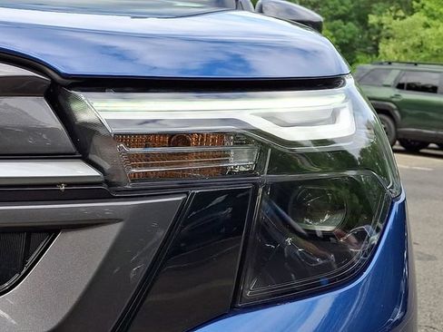 Used 2026 Subaru Forester Premium AWD/4WD image 9