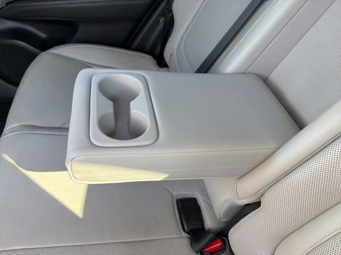 Used 2022 Hyundai Tucson Limited image 25