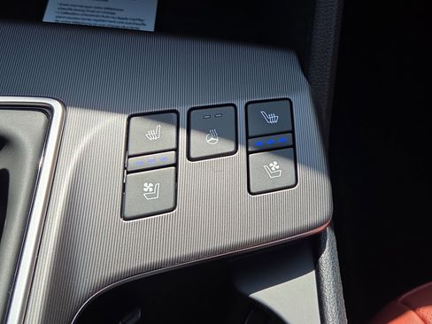 New 2026 Kia Sportage SX FWD image 13