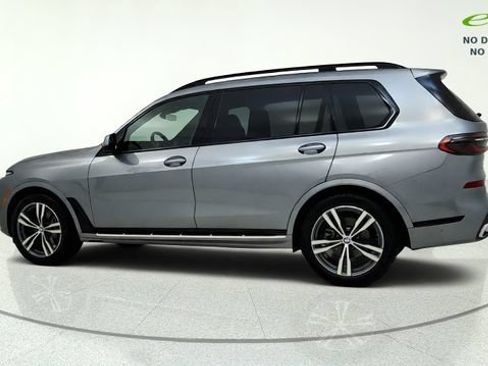 Used 2026 BMW X7 xDrive40i AWD/4WD image 5