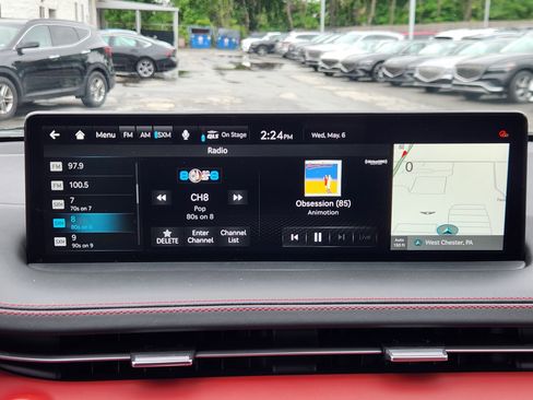 Used 2025 Genesis GV70 3.5T Sport w/ Sport Advanced Package AWD/4WD image 11