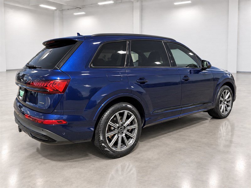Used 2023 Audi Q7 2.0T Premium Plus w/ Premium Plus Package AWD/4WD image 7
