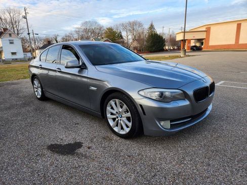 Used 2011 BMW 528i Sedan image 12