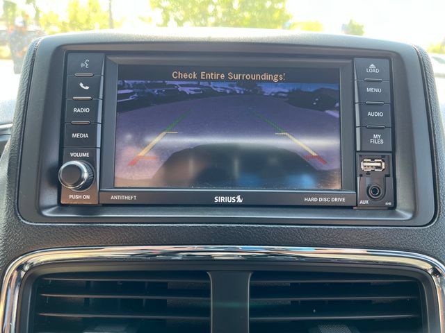 Used 2018 Dodge Grand Caravan SE FWD image 22