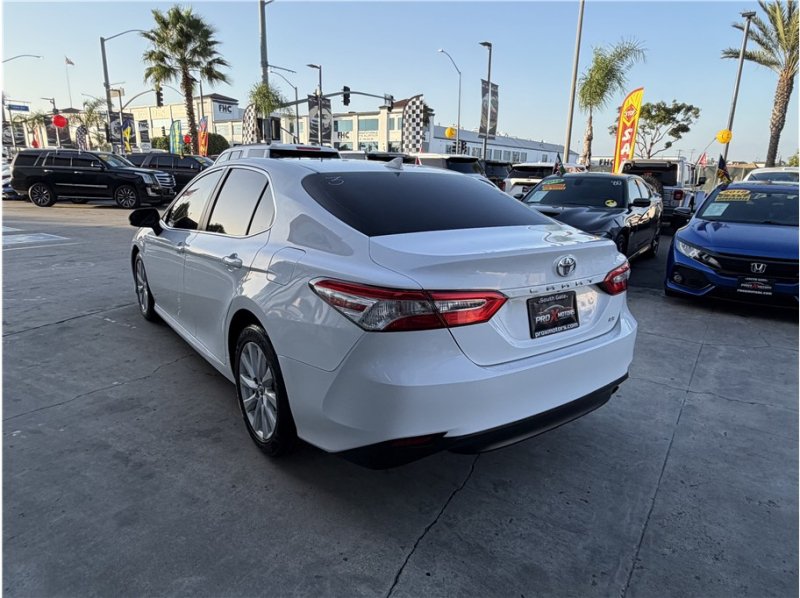 Used 2019 Toyota Camry LE FWD image 53